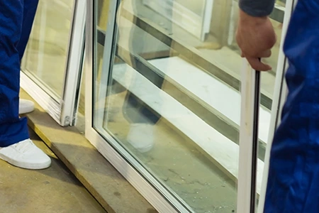 Commercial Glass Repair Technician in West Pensacola, FL