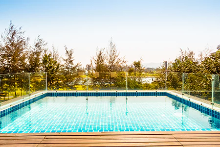 Cost of Glass Pool Fence Repair in West Pensacola, FL